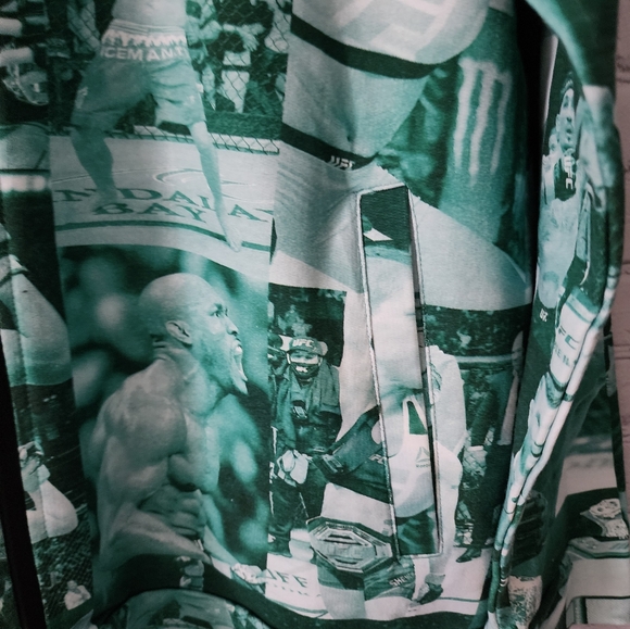 UFC Hall Of Fame All Over Graphic Print Full Zip Jacket with Pockets - Picture 5 of 10